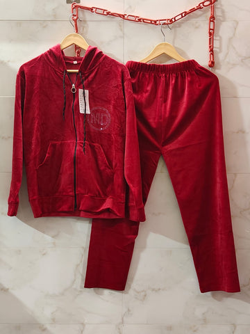 Woollen velvet nightsuit